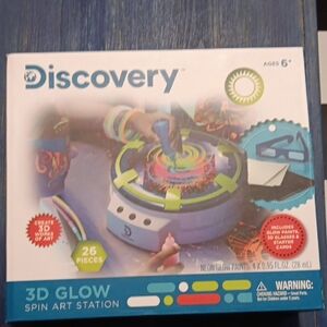 💜 3/$15💜Discovery 3D Glow Spin Art Station - Blue and White💜